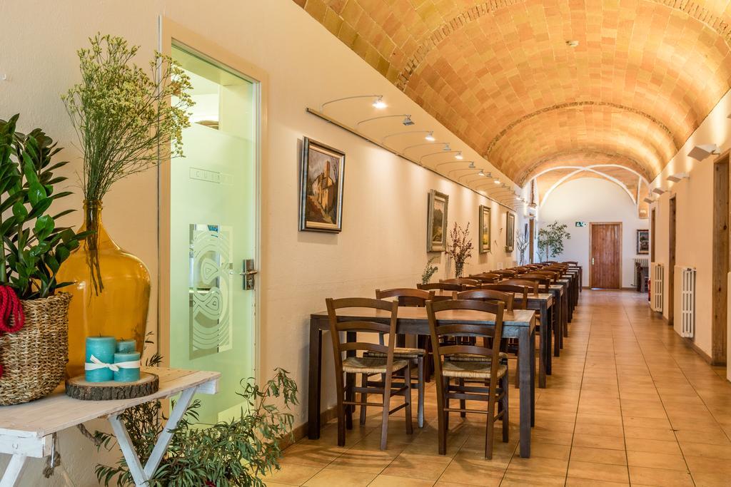 Hostatgeria Restaurant Els Angels Hotel มาเดรมันยา ภายนอก รูปภาพ
